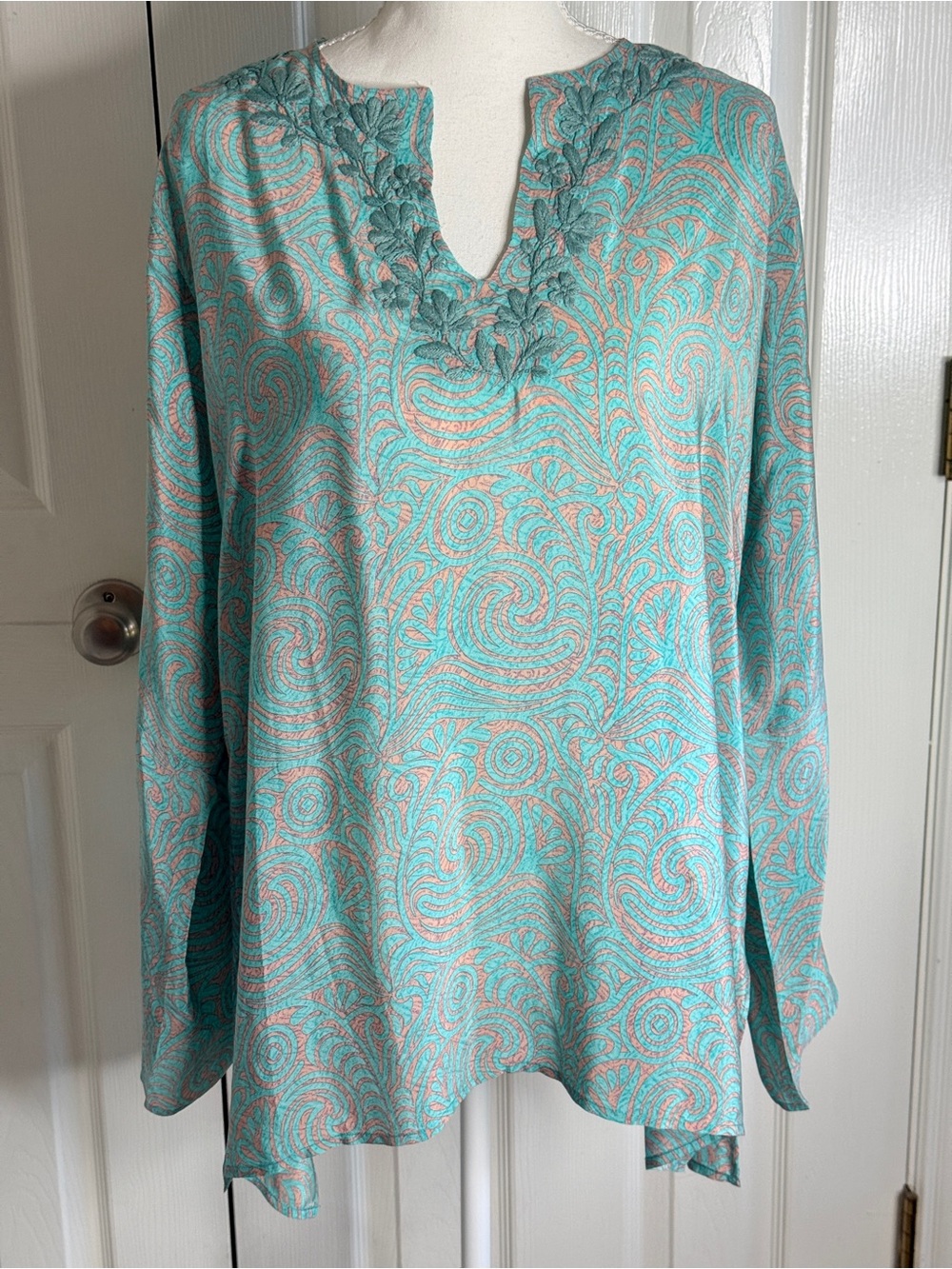 Amaya Textiles 100% Silk Embroidered Boho Tunic Blouse Blue/Coral